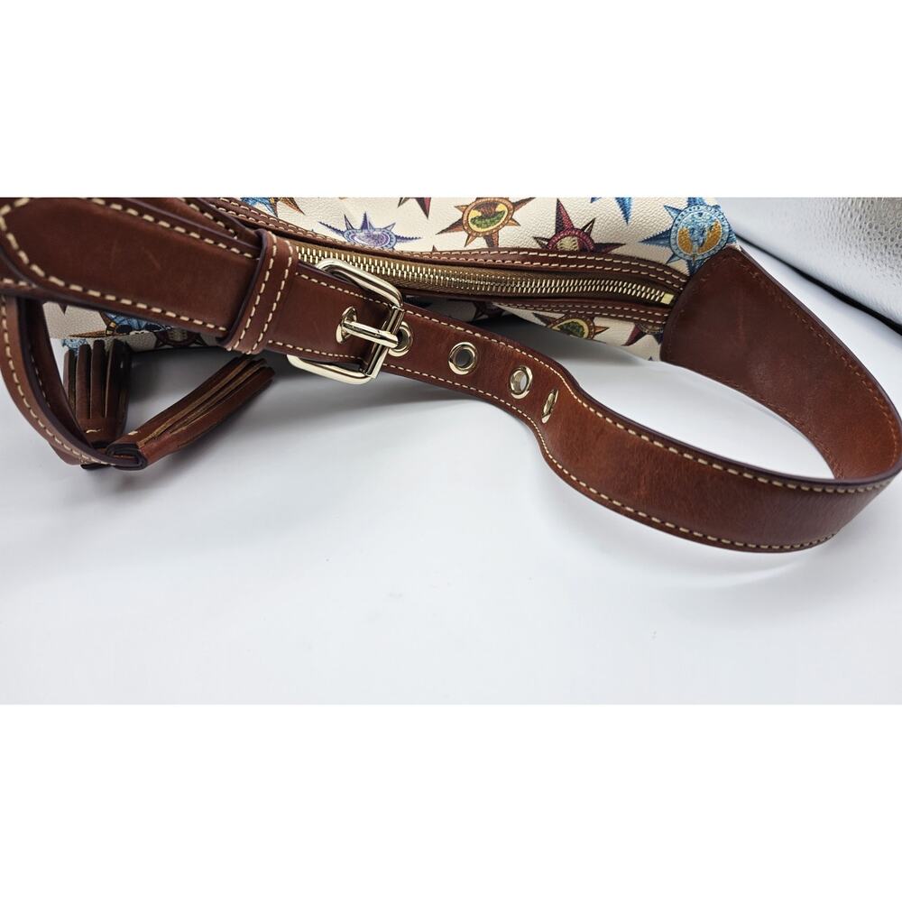 Dooney & Bourke Mickey Mouse Disneyland & World 2018 Passport Shoulder Bag/Purse - Picture 9 of 16